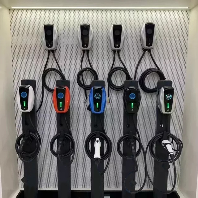 7KW 32A 家庭用EV充電器 レベル2 AC EVSE  - Smart Home Ac のレビューと価格